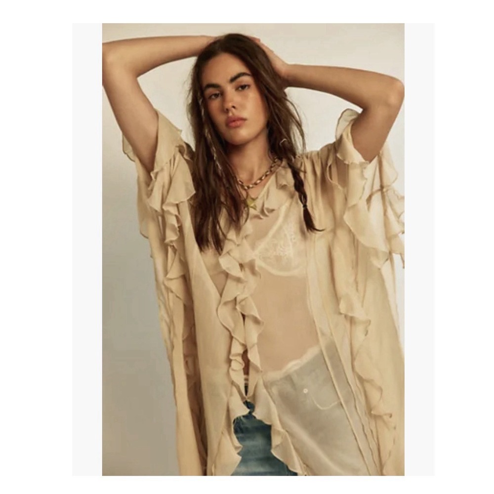 FREE PEOPLE WINTER VALLEY KIMONO SIZE: ONE SIZE
